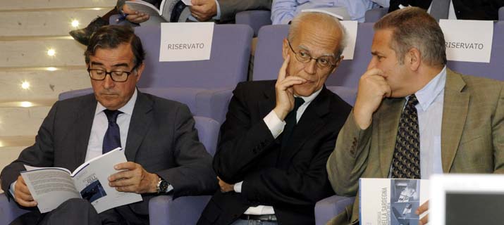 Il Rettore Melis, prof. Sanna, il Direttore generale Urru